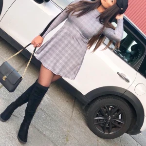 Klänning - Fin rutig klänning