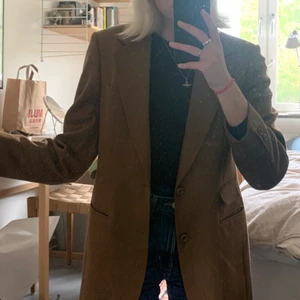 Ull kavaj - Brun vintage kavaj i lammull. Superhärlig kvalitet! Ca storlek M-L för en härlig oversized look. 