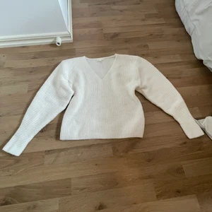 Fin tröja! - Fin tröja!! Köpare står för frakt!