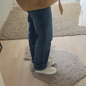 Sneakers - Så fräscha sneakers från Superga, aldrig använda! Svinsköna har ett par andra exakt likadana själv o älskar dem! Köpta från zalando för 699kr!