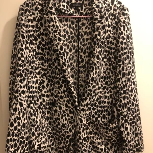 Kavaj - Fin multi kavaj, mjukt tyg och inte använd så mycket