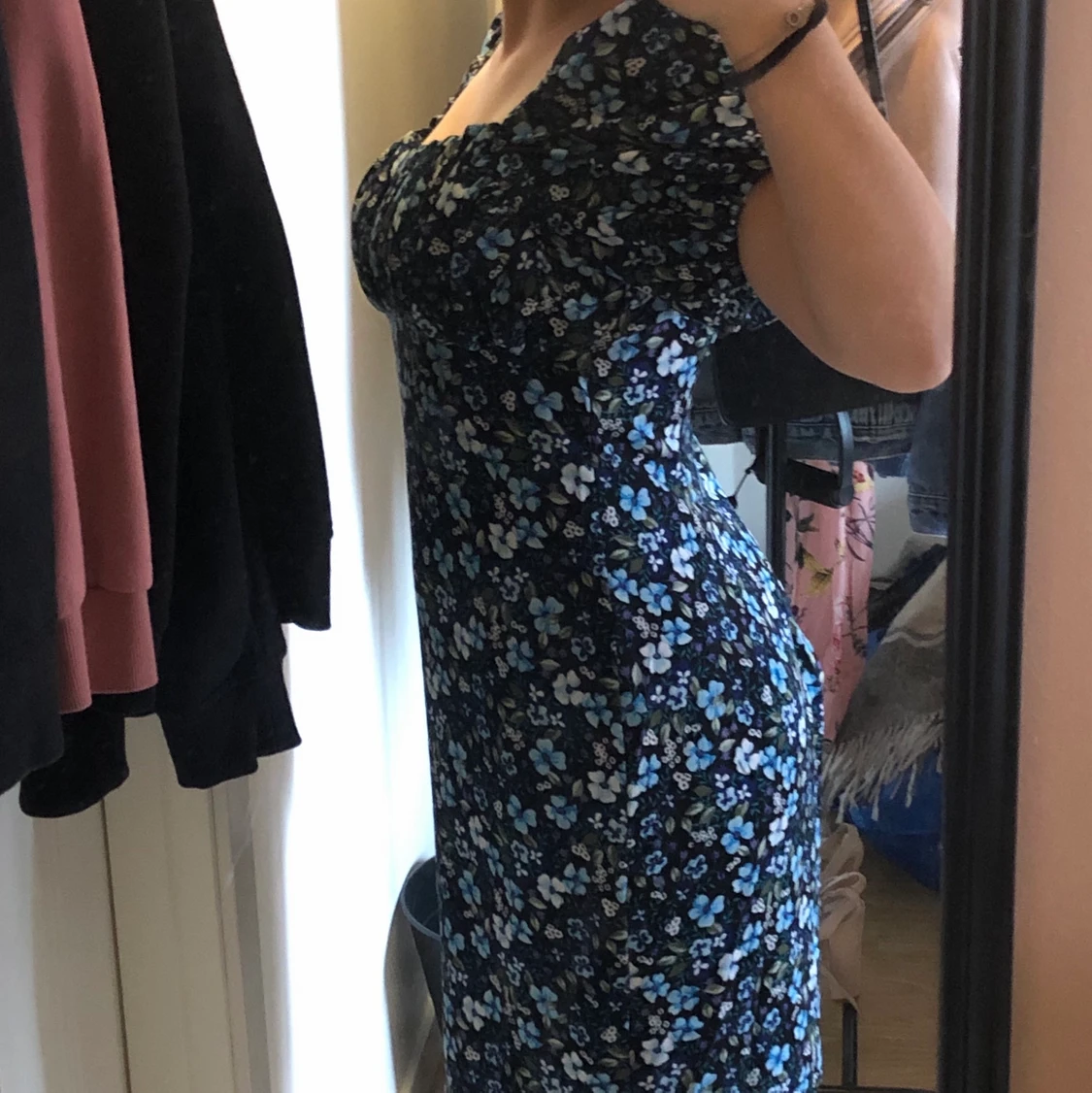 Blommig klänning strl 38 NA-KD - 90