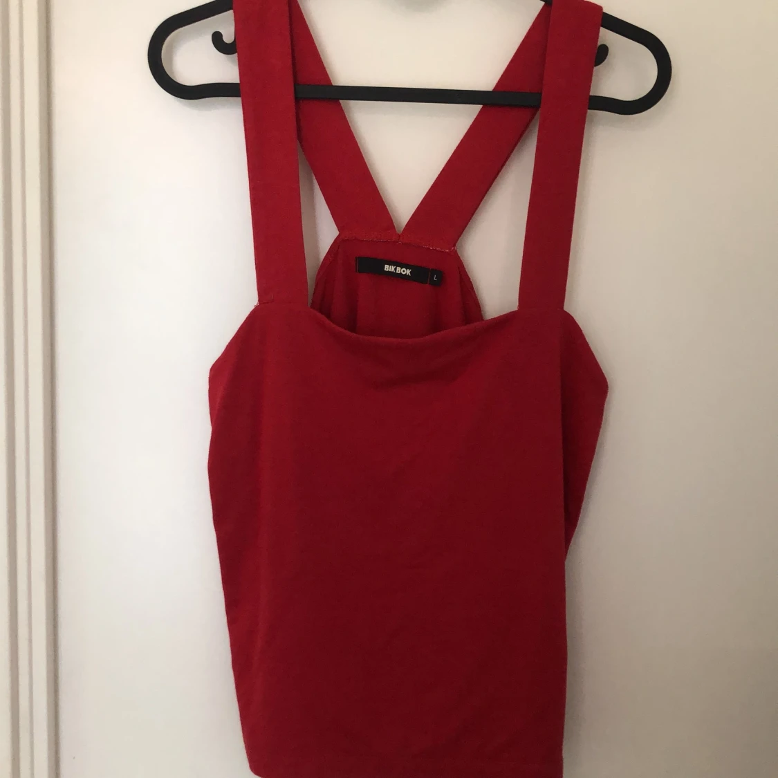 En topp från bikbok i storlek L  - 90