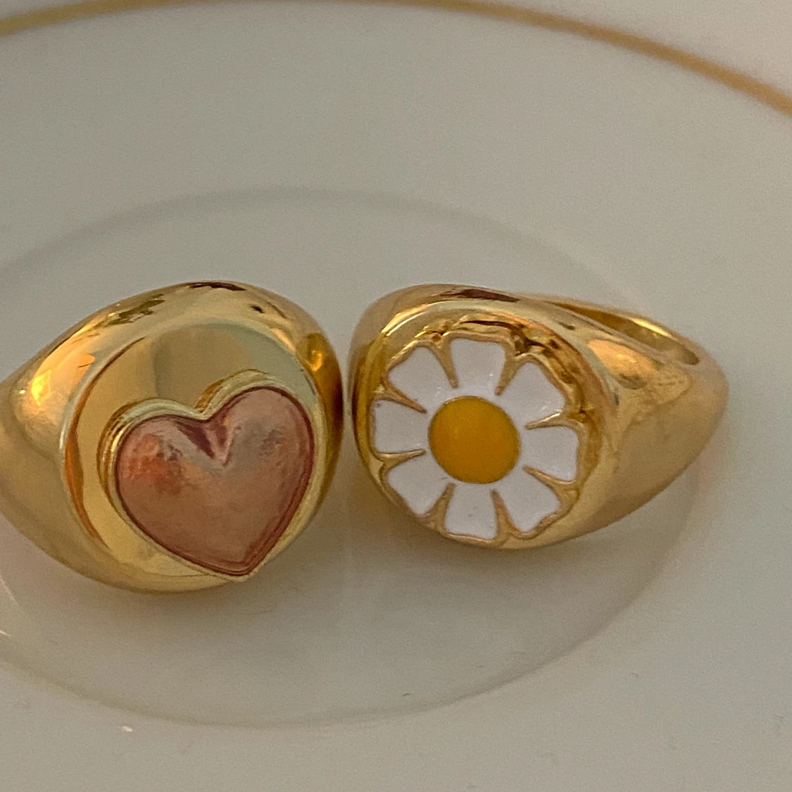 Daisy ring och heart ring - 90