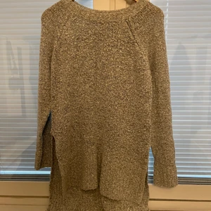 Tröja - Tröja med slits