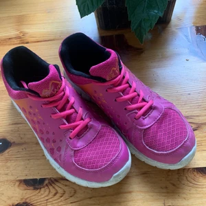 Skor storlek 37 - Used but in good condition