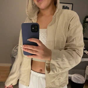 Nike sweatshirt - Beige nike sweatshirt