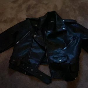 Skinn jacka - Jättefint skick