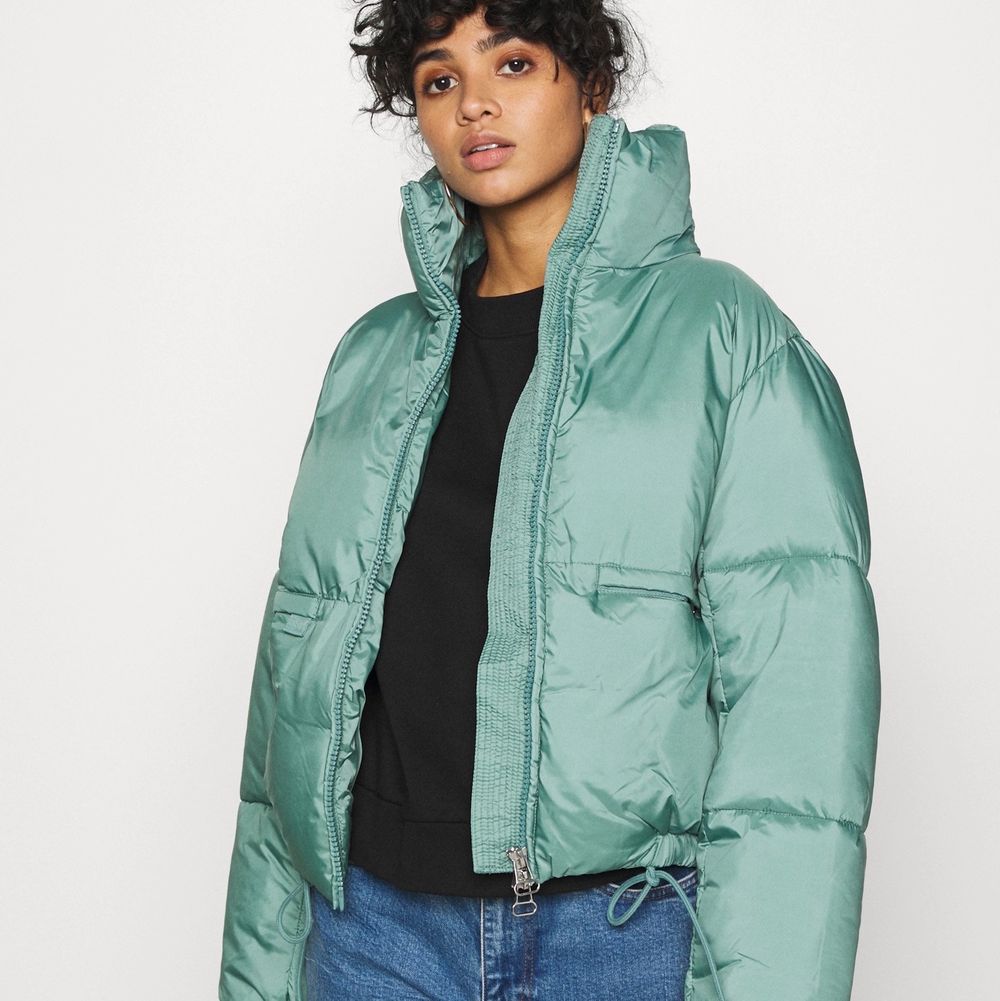 Weekday hedda puffer Clearance