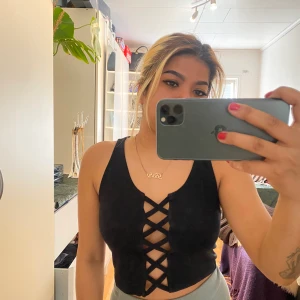 Strl M (S) också passa dig - Jag har bara använt det några gånger.Fortfarande i fint skick och vackert