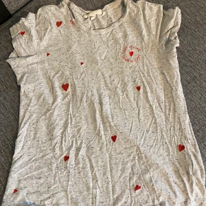 Tröja - Kan skickas köparen står för frakt 