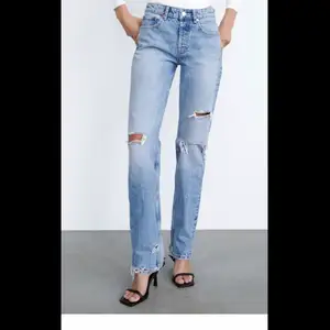 Säljer dessa helt nya jeans från zara, storlek 34