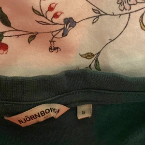 Grön Björn Borg T-Shirt - Bara provad, aldrig använd, storlek small, fint skick