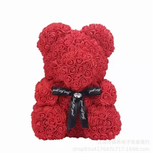 Rosnalle rosebear - Säljer material som man kan bygga en rosnalle av, rosor samt 4 björnar på 15cm. Paket pris är 300kr