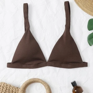 Brun bikini - Skit snygg brun bikini från shein som tyvärr är för liten