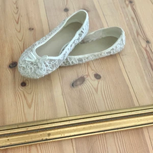 Ballerina  - Fina ballerina till sommaren 💛🌞 