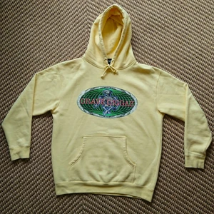 FTP x Gravediggaz hoodie - Size: S (But US sizes, so like a Medium) Condition: 9/10 Color: Yellow Usage: 5-6 times