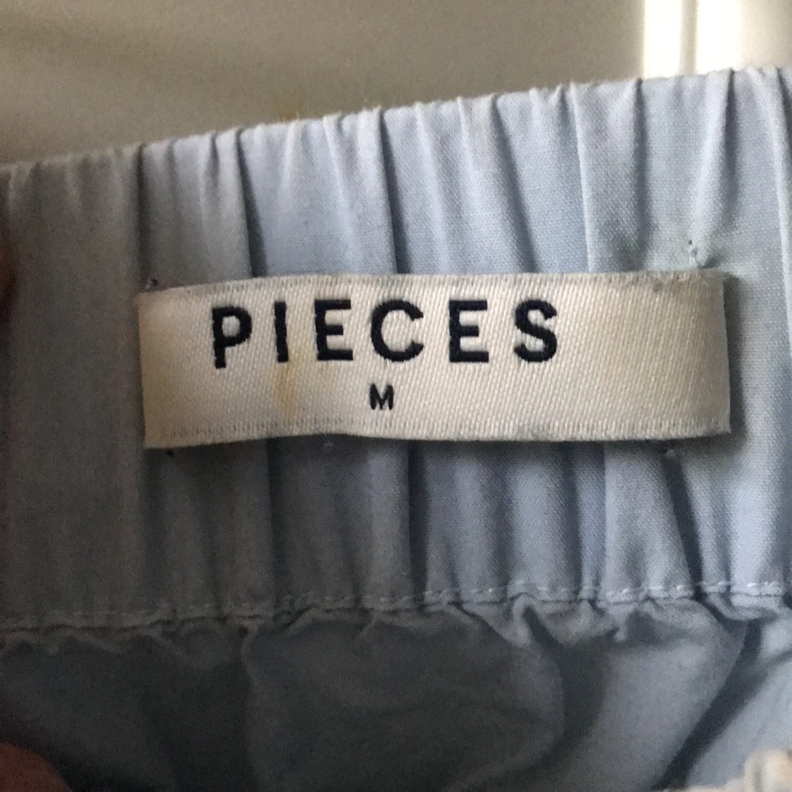 Off-shoulder tröja - 91