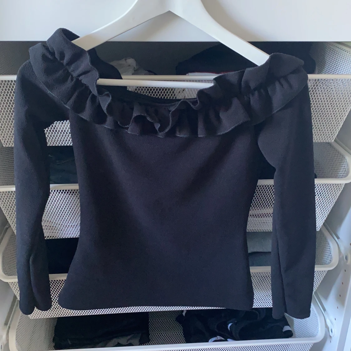 Offshoulder tröja - 90