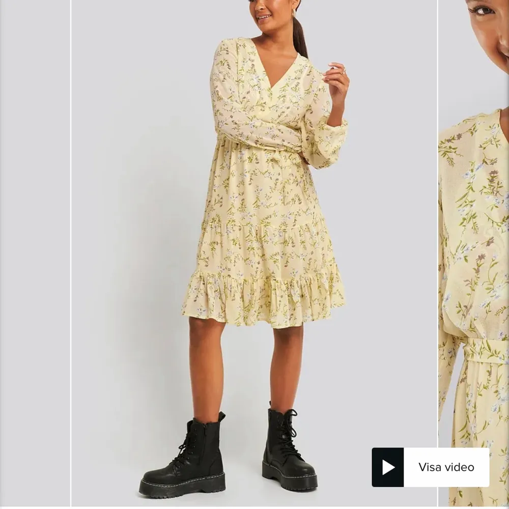 Säljer denna super fina och sommriga klänningen från NA-KD i nytt skick 💕 Säljer då den inte helt var min stil😊 Om fler är intresserade, buda i kommentarerna! 💕. Klänningar.