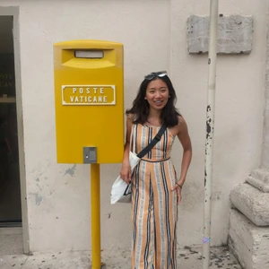 Byxdress - På riktigt världens finaste byxdress men som tyvärr blivit för liten. Använd 5 gånger så så gott som ny. Kika gärna in mina andra kläder som jag säljer också. Kan mötas upp i Lund eller Malmö, och samfraktar också såklart!  Kram❤️