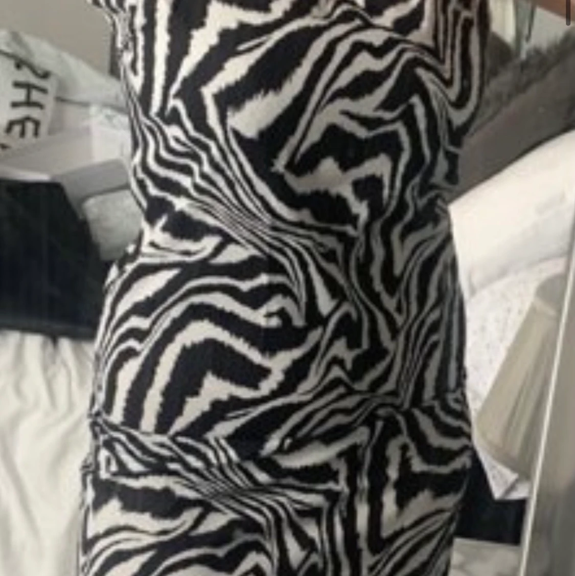 Zebra klänning midi  - 91