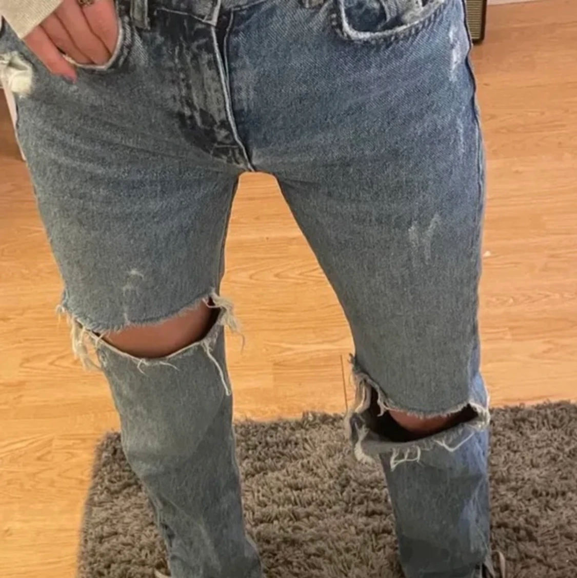 Skit snygga jeans st 38 passar folk med st 34 - 90