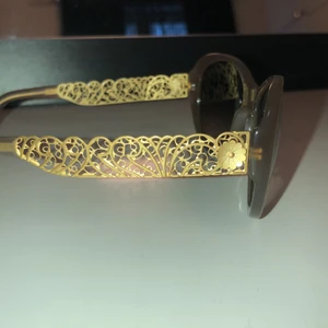 Solglasögon - Oanvänt ordinarie pris 2300 kr