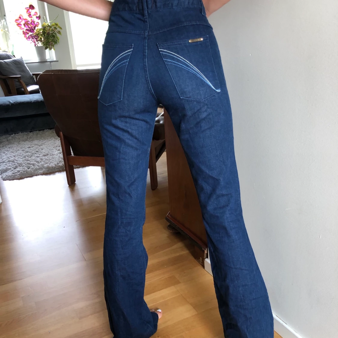 Utsvängda jeans