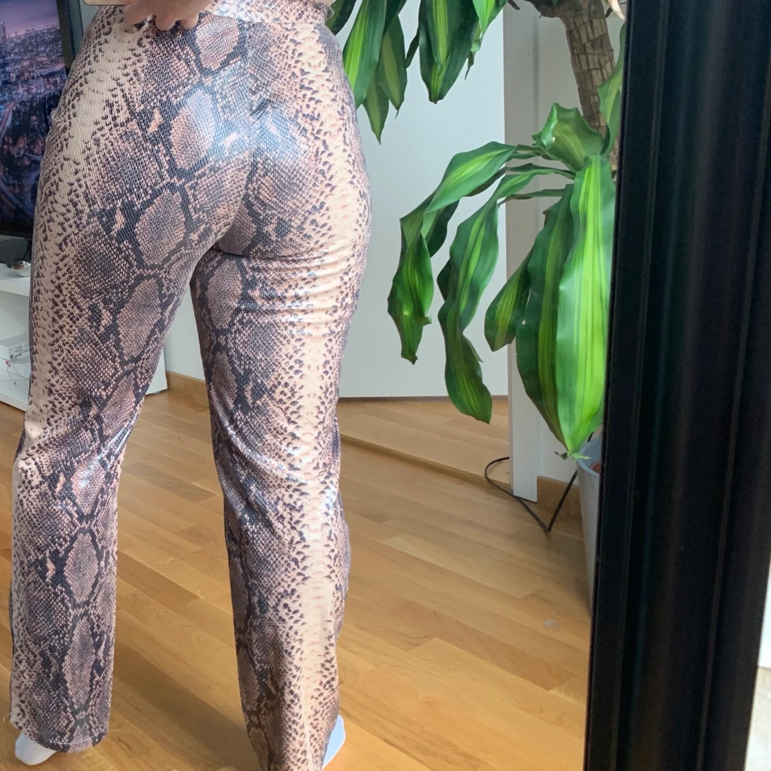 Ormmönstrade byxor - 91