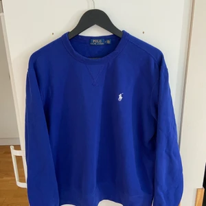 Polo Ralph Lauren sweatshirt - Den är inte använd så mycket.
