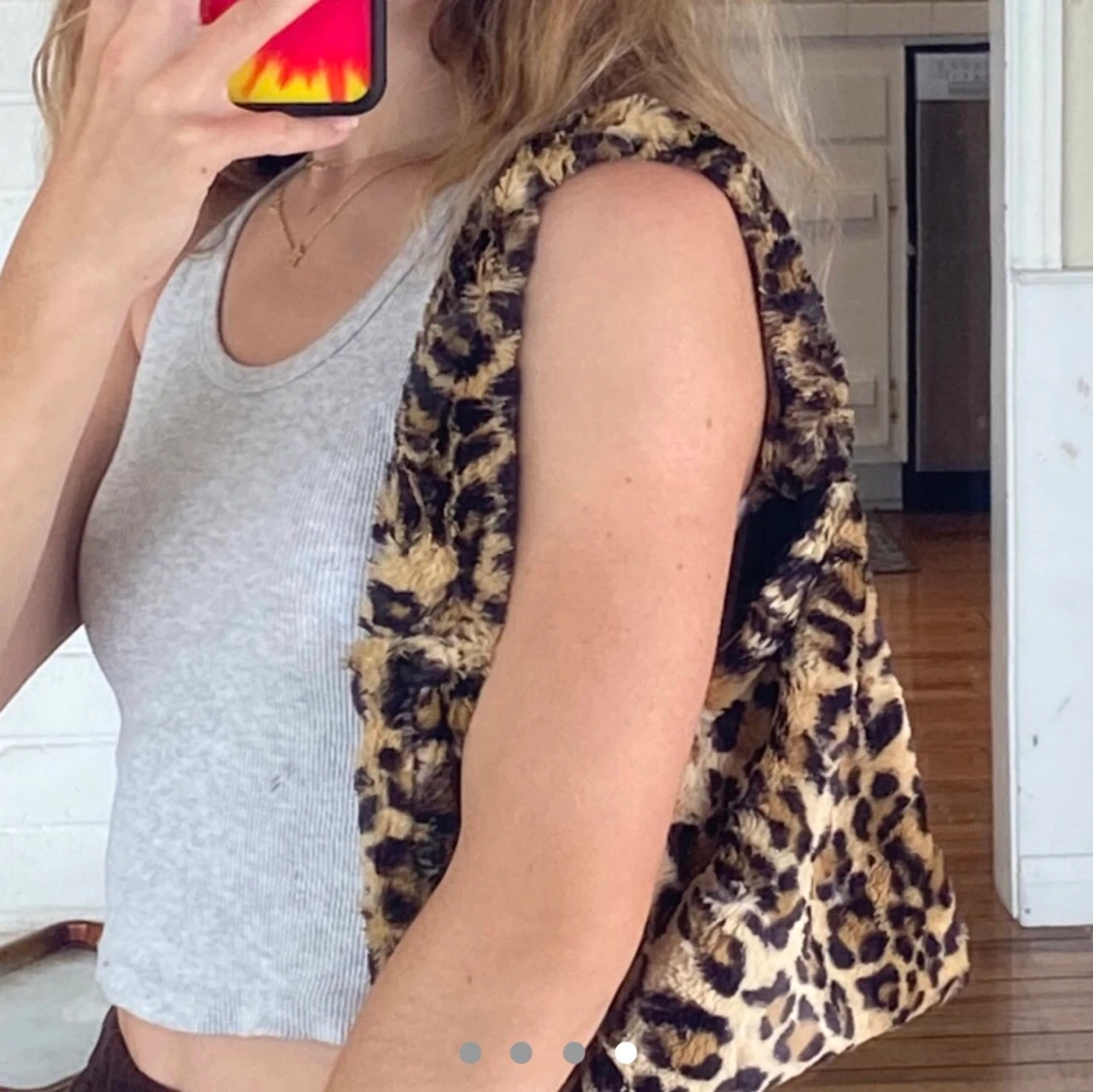 Fluffig väska  - 90