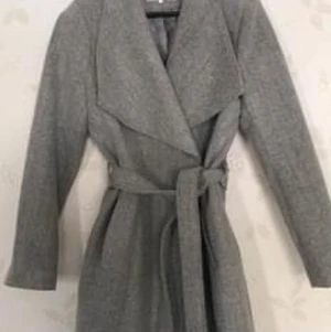 Kappa  - Kappa från vera Moda stl m helt ny!