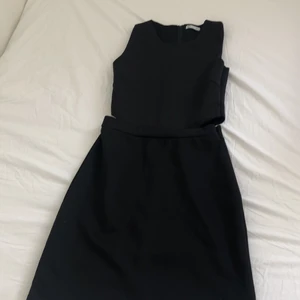 Cubus Dress - Jätte fin svart cubus klänning i storlek M. Har inte använts utan bara prövad.