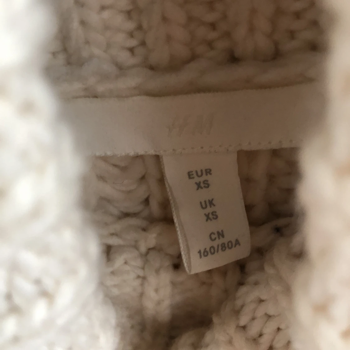 Stickad väst från H&M  - 91