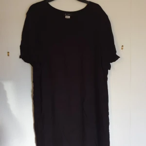 Klänning - Fin svart klänning