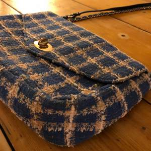 Colourful bag copenhagen style 🦋