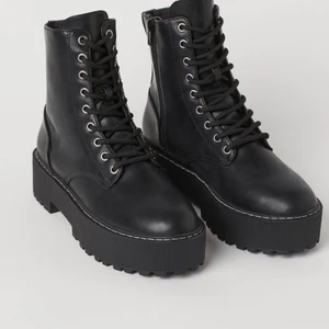 Boots från HM - Sälja snygga boots köpta i våras från HM. 
