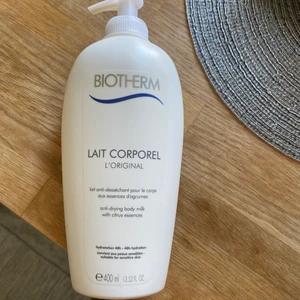 Biotherm bodylotion  - Biotherm bodylotion 400ml. Nyskick
