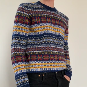 NN07 Stickad tröja - Fin stickad tröja köpt på No Nationality. Knappt använd och fint skick, säljes för sitter lite tight på mig som är 185