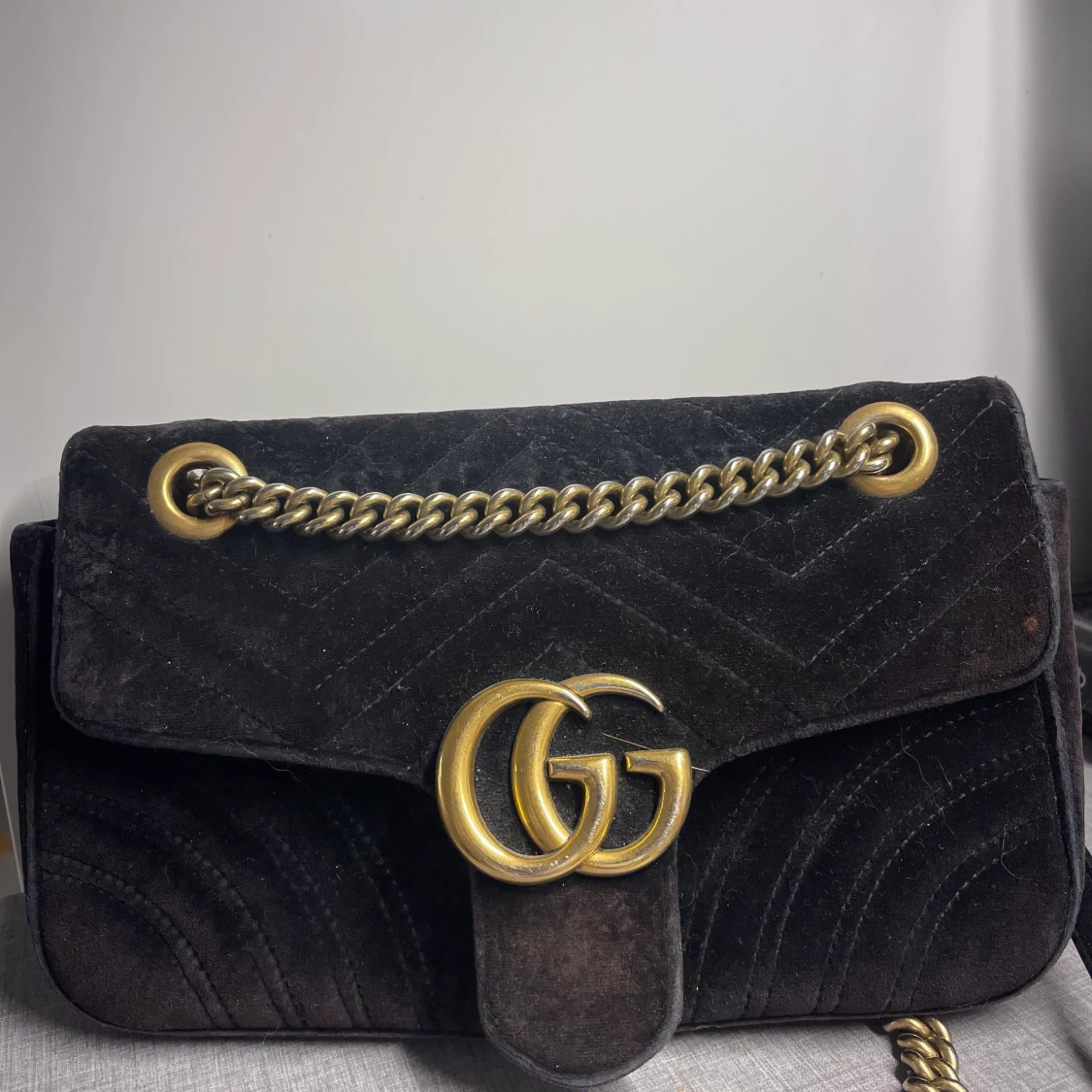 Gucci marmont velvet black  - 90