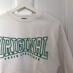 Ginatricot tröja - Jätte fin tröja i storlek xxs men funkar som xs väldigt bra skick och knappt använda!