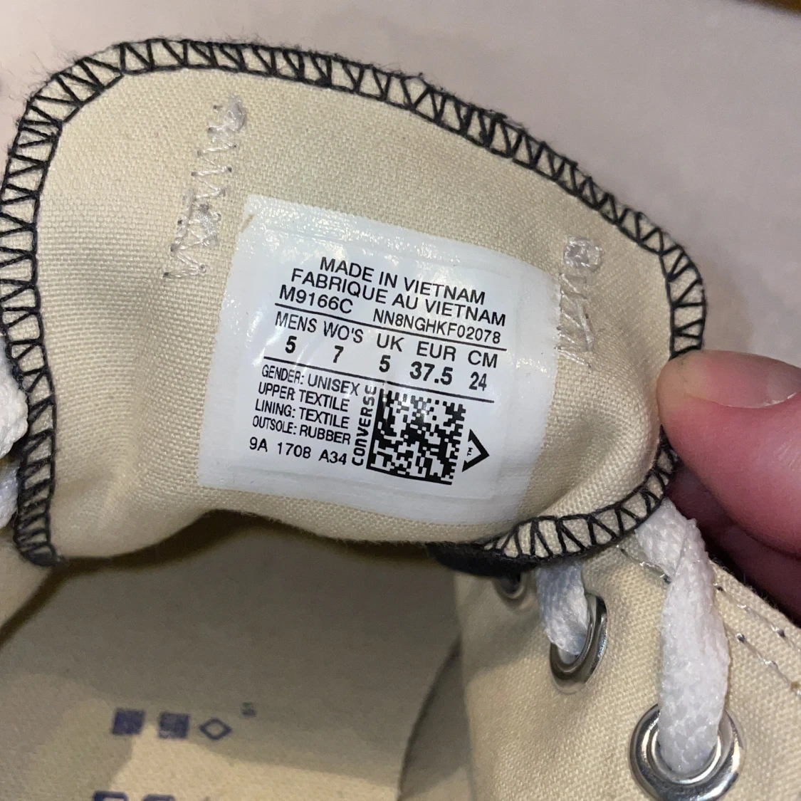 Converse storlek 37,5  - 91