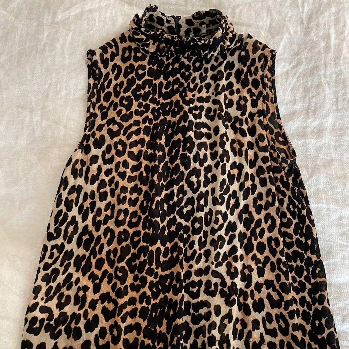 GANNI leopard linne - 90
