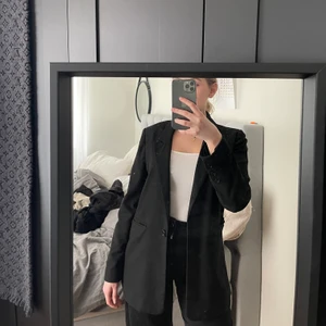 Oversized blazer - Väldigt fin oversized blazer. Snygg till allt.