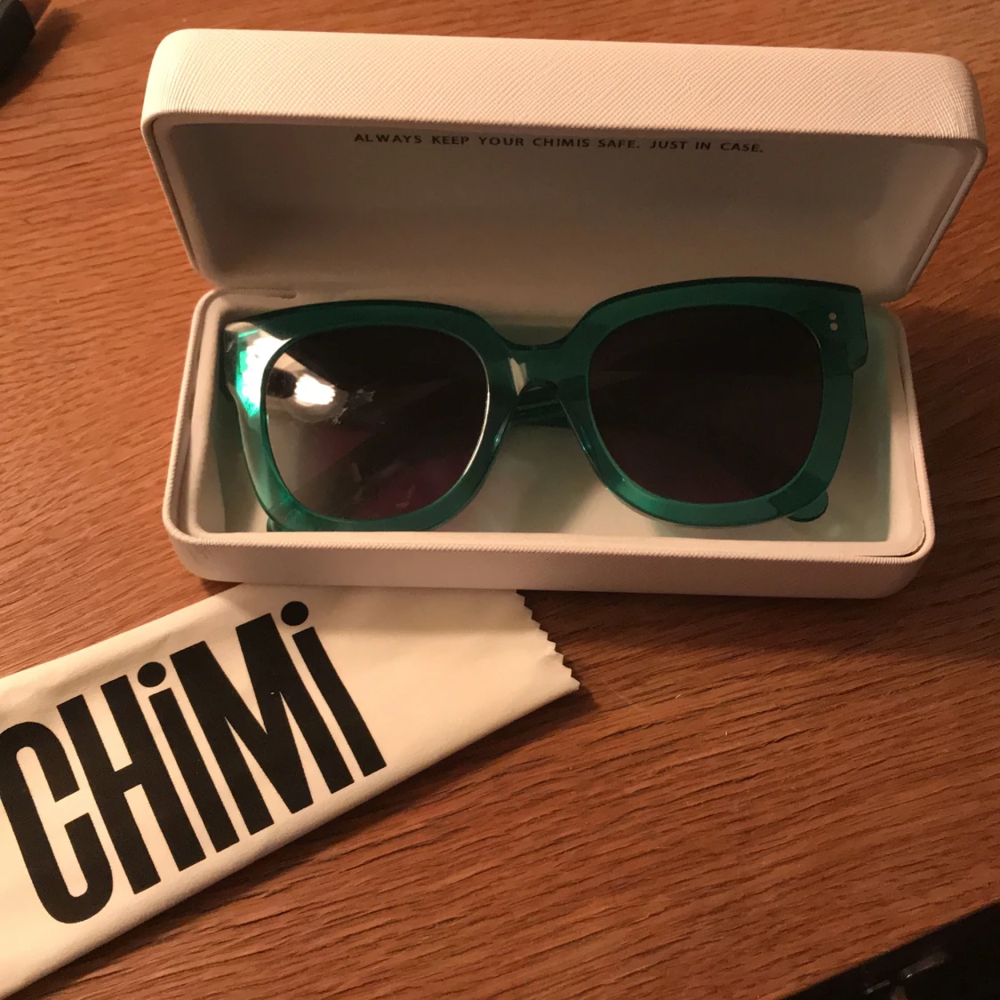 Chimi solglasögon  - 91