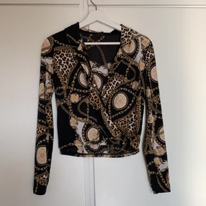 Tröja  - Omlot tröja från Gina tricot jättefint skick 