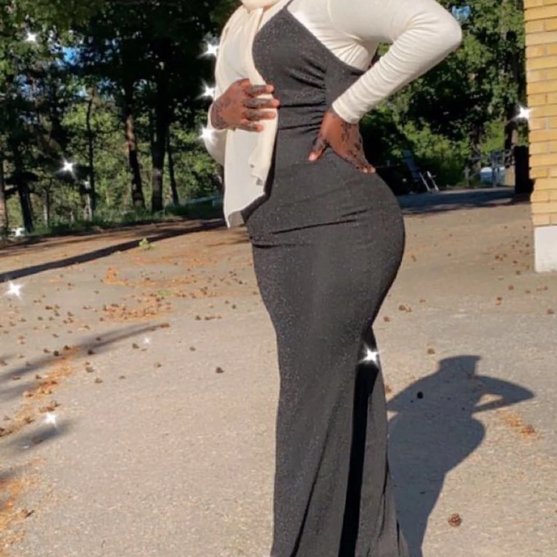 Svart klänning storlek M