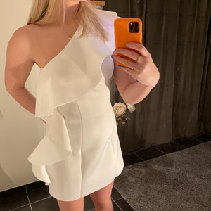 Studentklänning  - Fint skick! Frakt tillkommer 