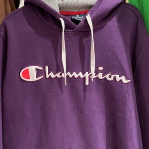 CHAMPION HOODIE - snygg mysig hoodie från champion, kan fraktas!💜